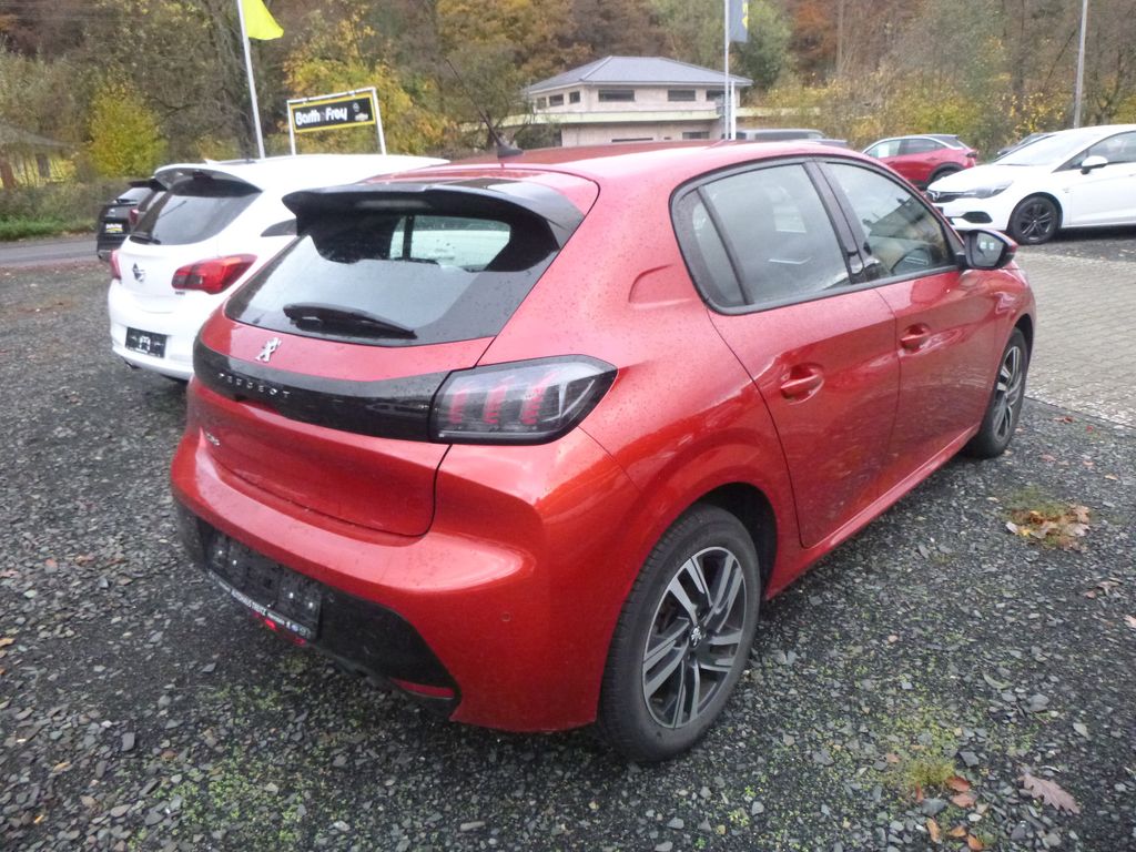 PEUGEOT 208 1.2I STT