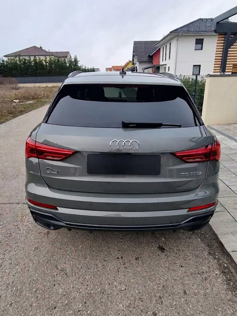 Audi Q3 35 TFSI S-Tronic S-line photo 5