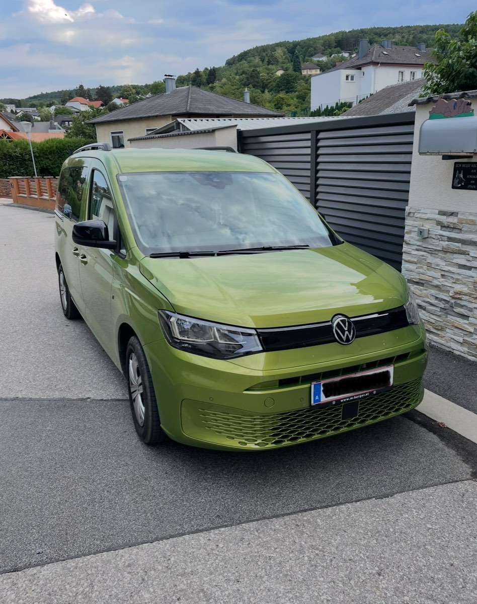 Volkswagen Caddy Maxi 1,5I