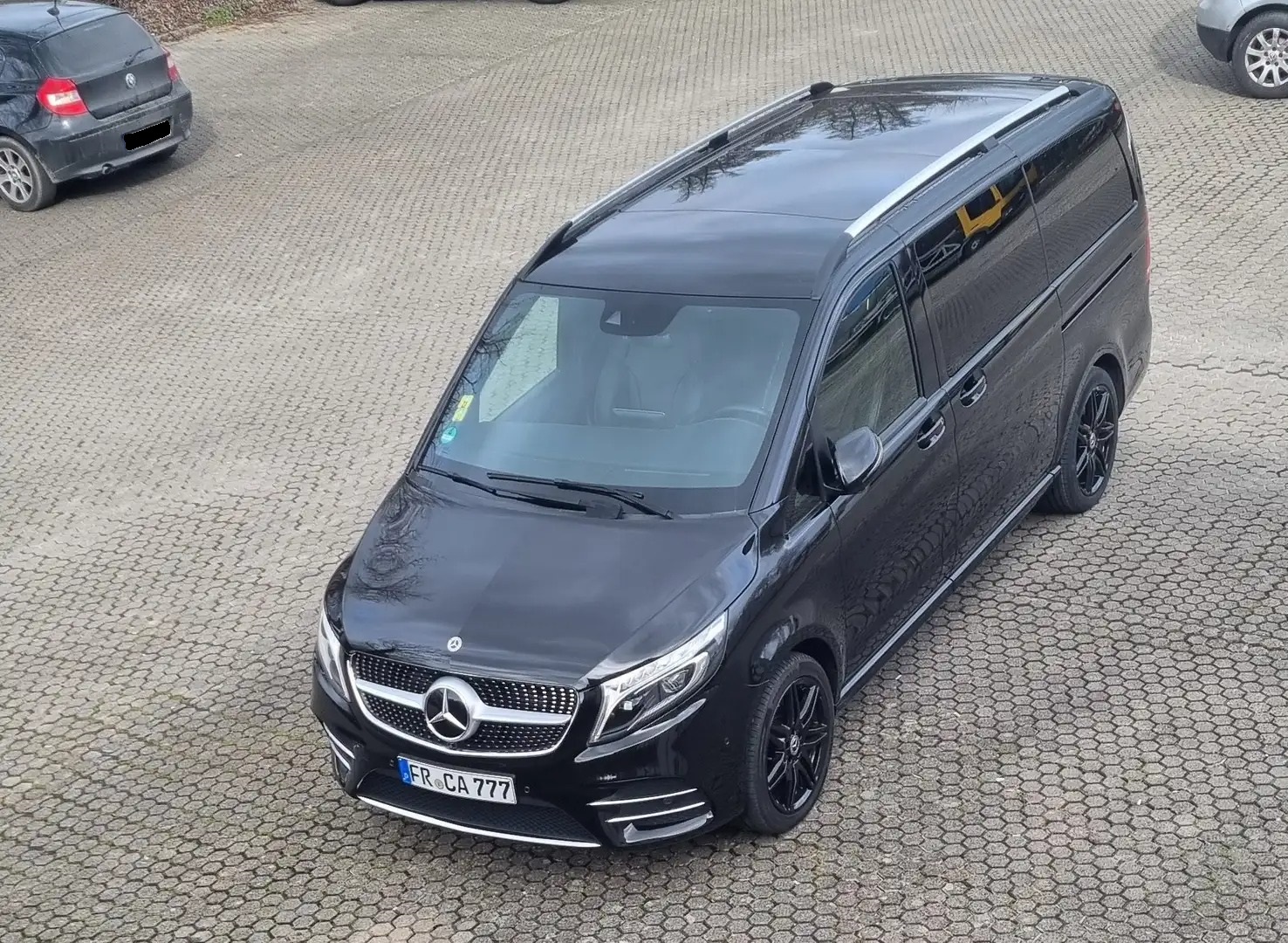 Mercedes-Benz V 300 d Lang 4Matic 9G-TRONIC Edition