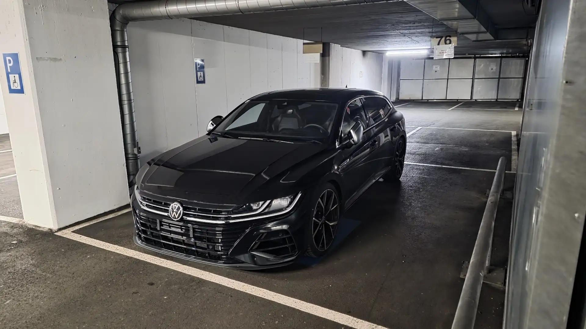 Volkswagen Arteon SB 2,0 TSI 4Motion R DSG photo 5