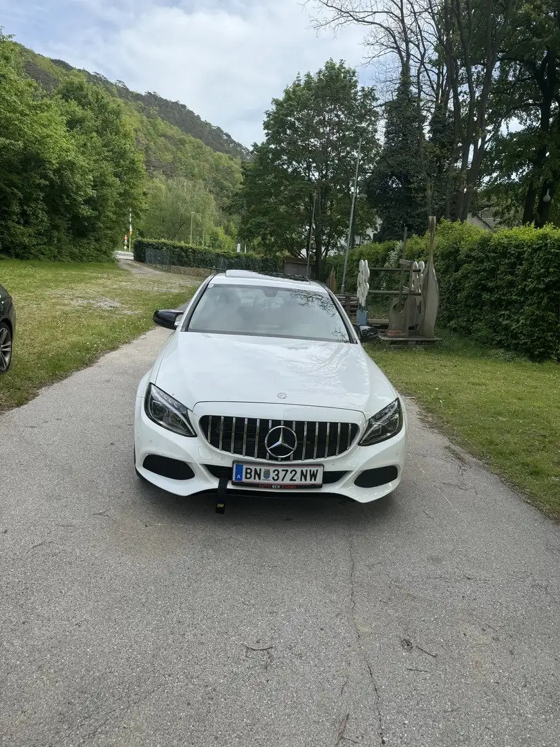 Mercedes-Benz C 220 d 4MATIC AMG Line