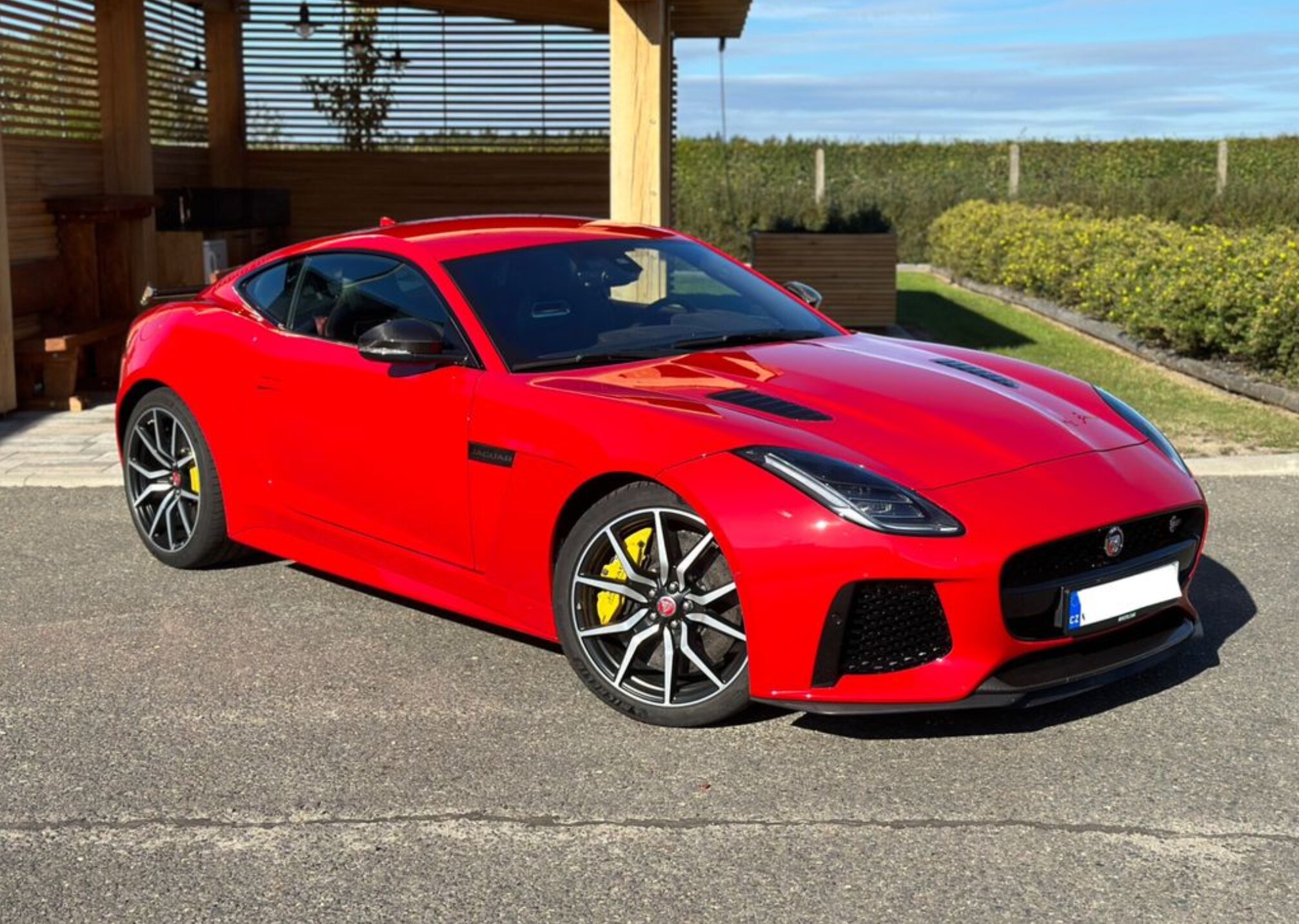 Jaguar F-Type SVR 5.0 photo 3