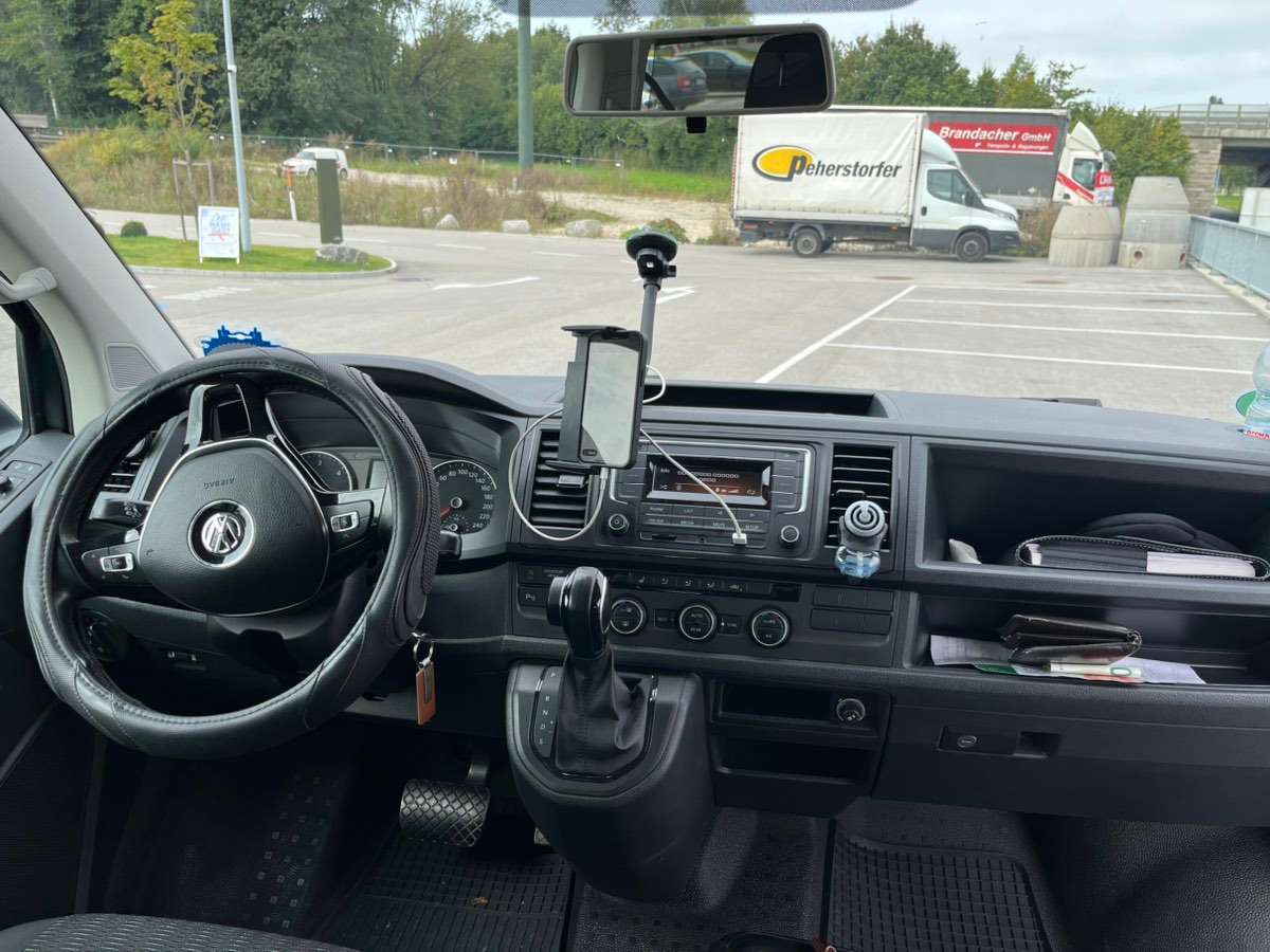 Volkswagen Caravelle Family 2.0 photo 5