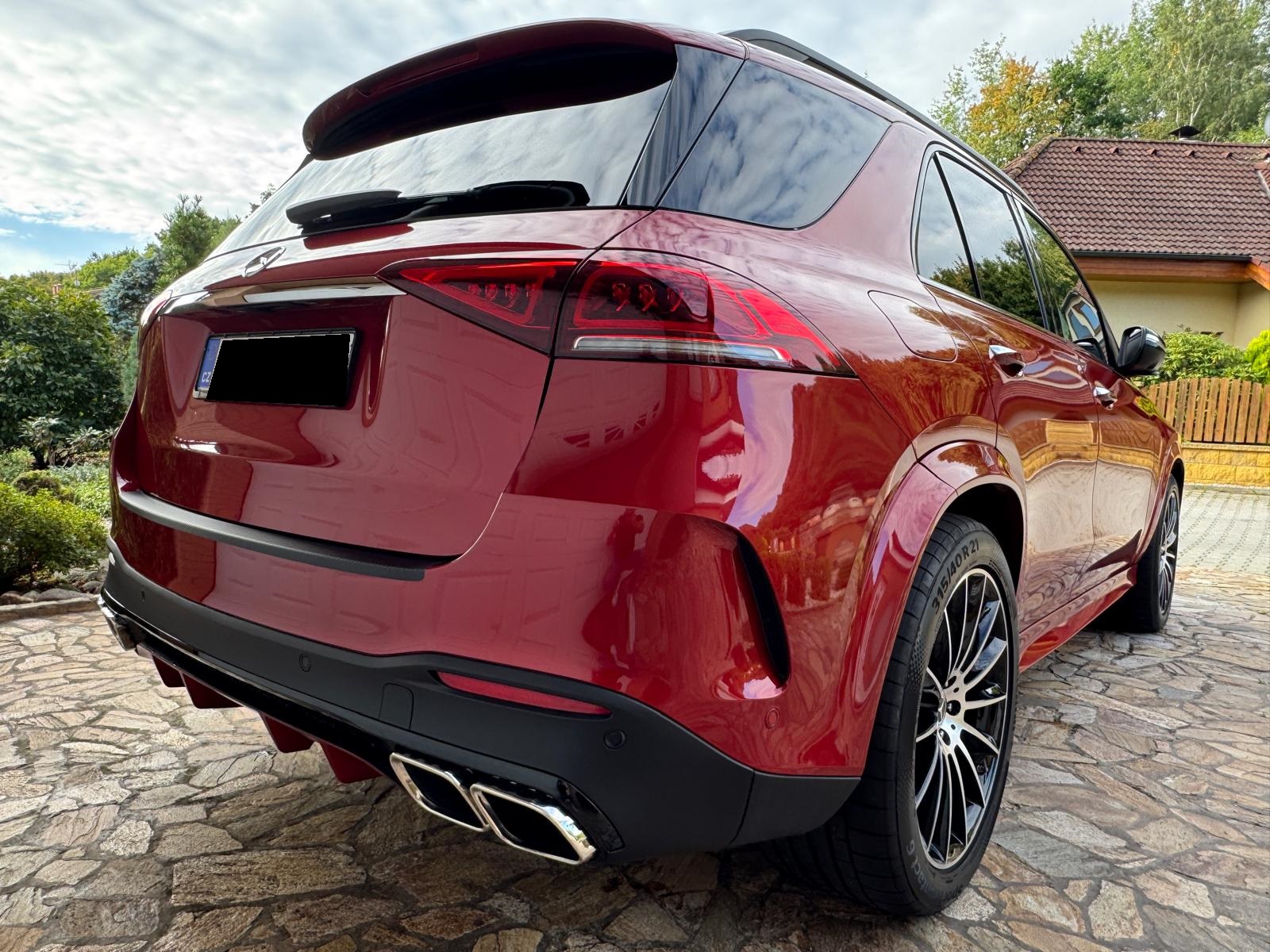 Mercedes-Benz GLE 400 d AMG 4MATIC photo 4
