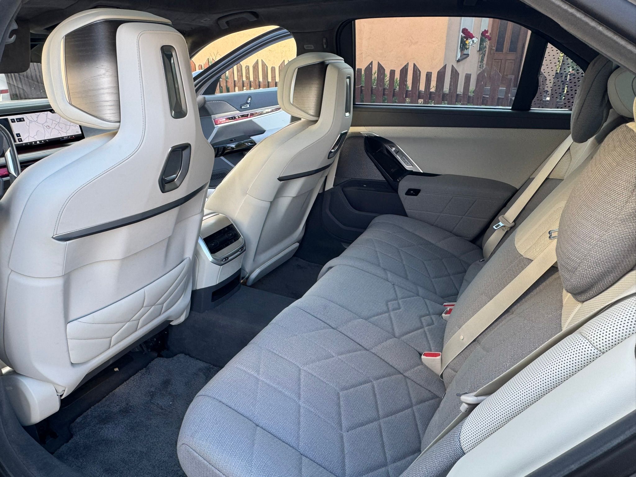 Bmw I7 xDrive photo 5