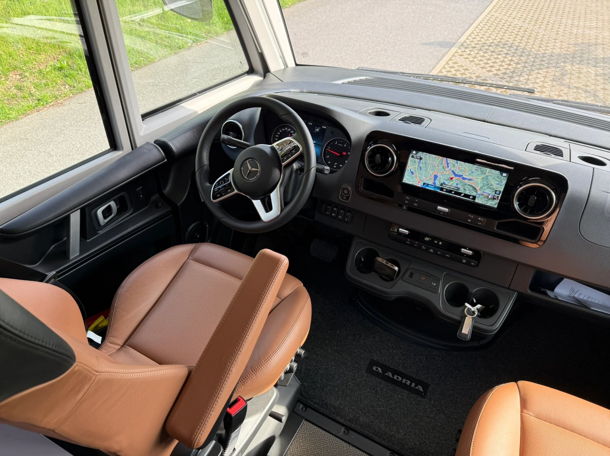 Adria 780 SL Mercedes-Benz photo 4