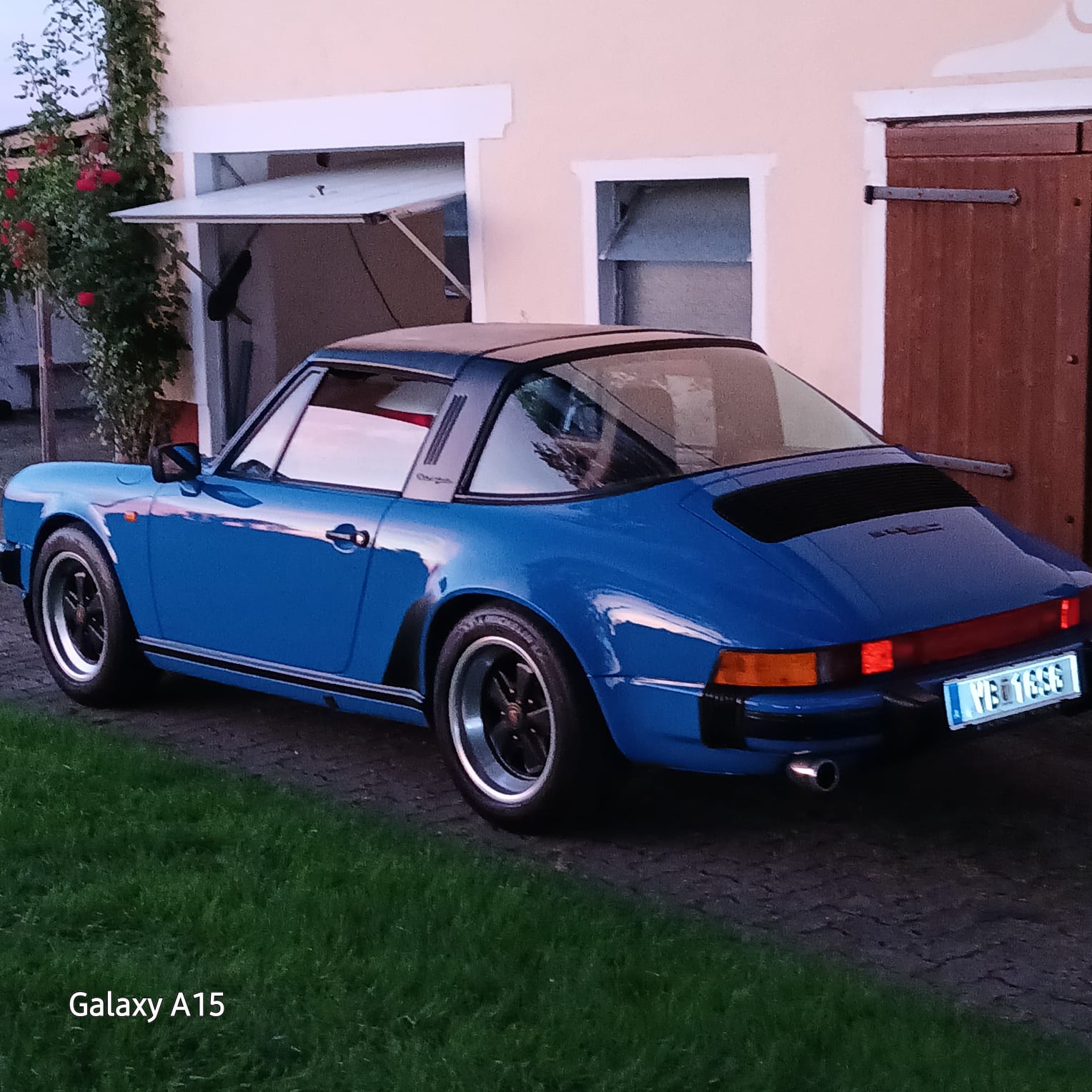 Porsche 911 SC Targa photo 4
