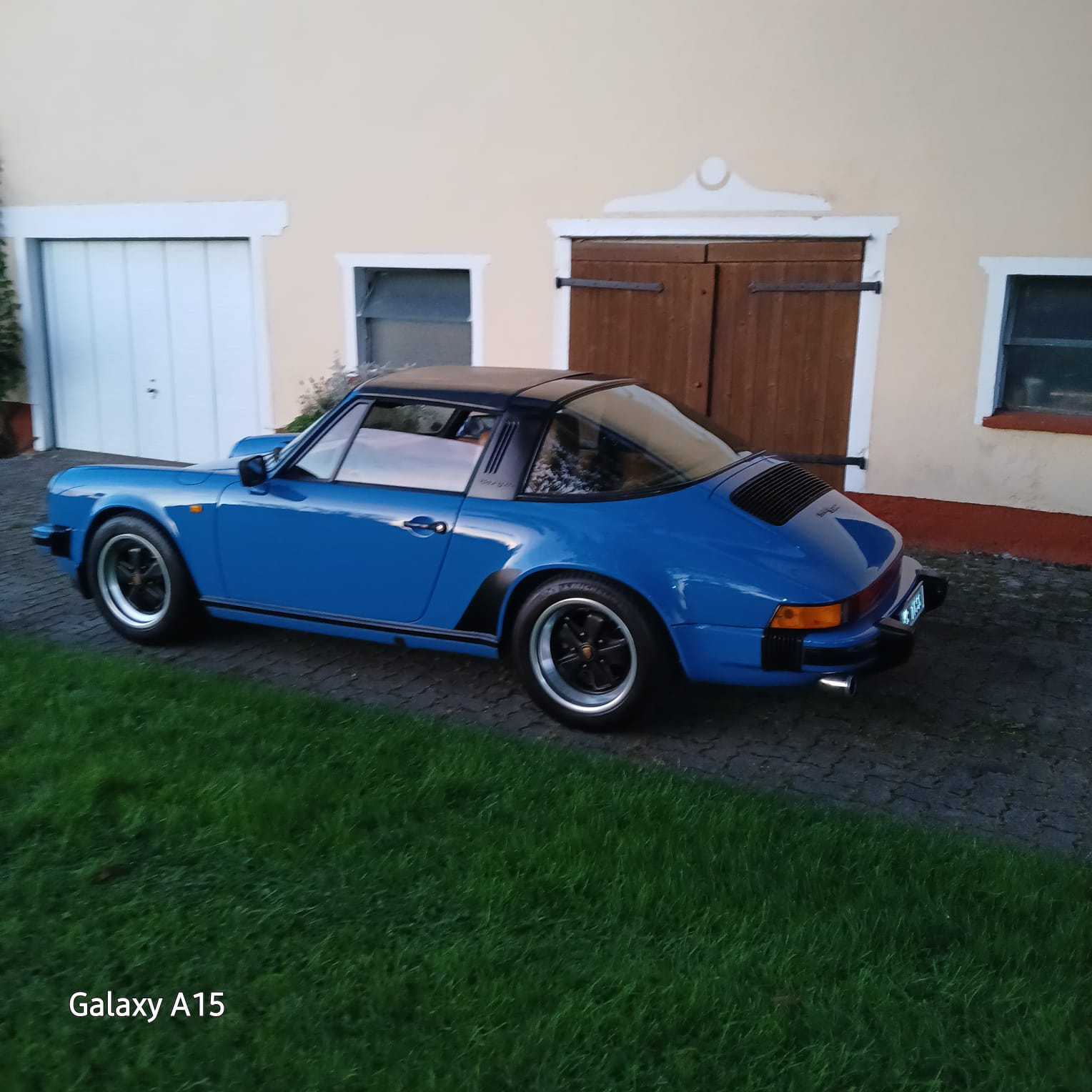 Porsche 911 SC Targa photo 5