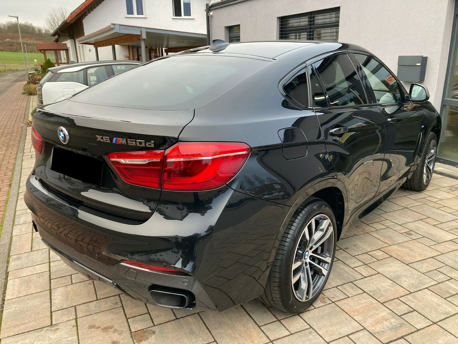 BMW 335d xDrive M-Sport Steptronic photo 5