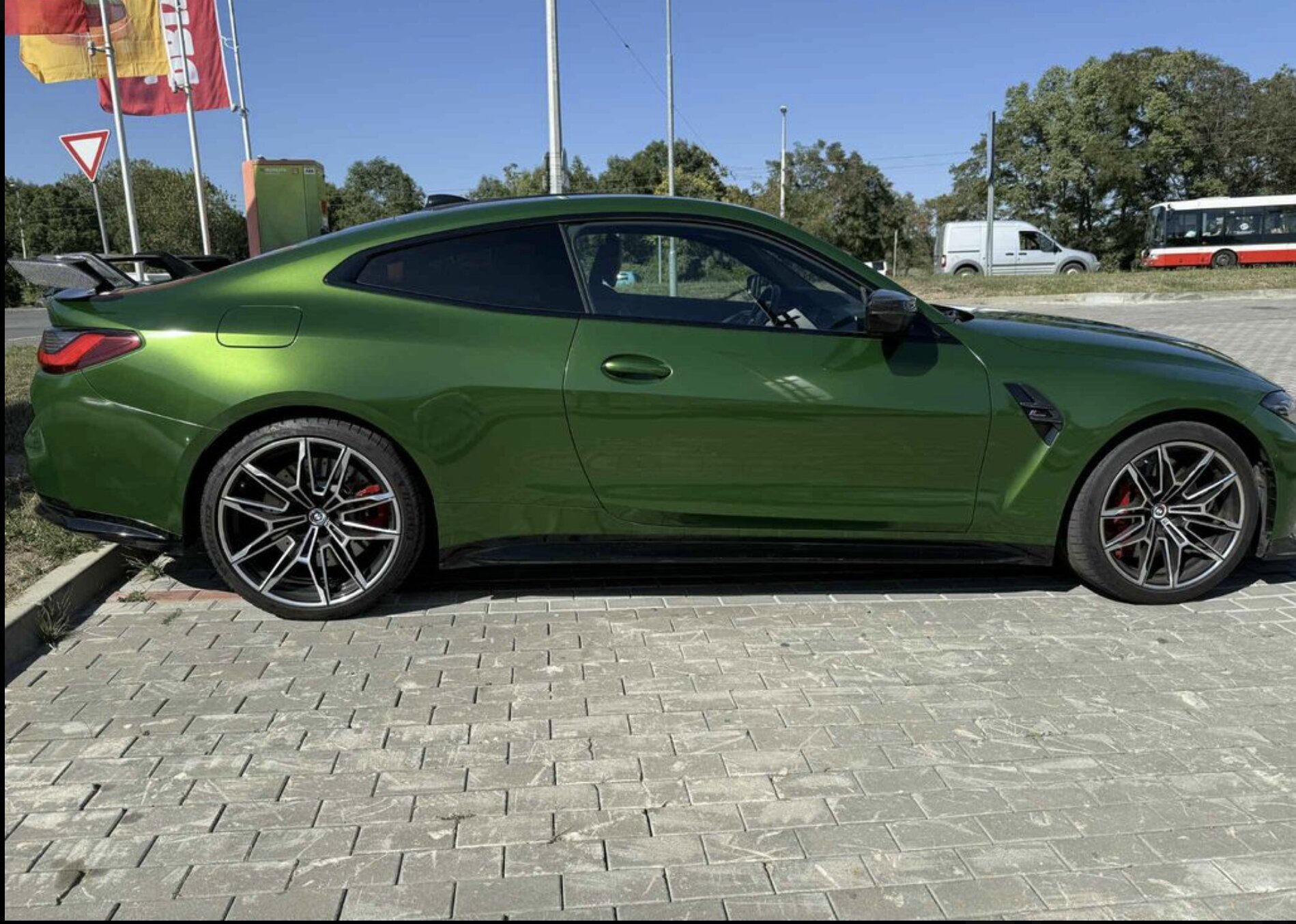 BMW M4 Competition Xdrive Carbon photo 3